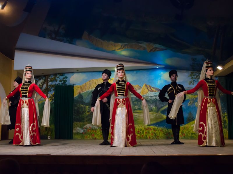 33 водопада Сочи